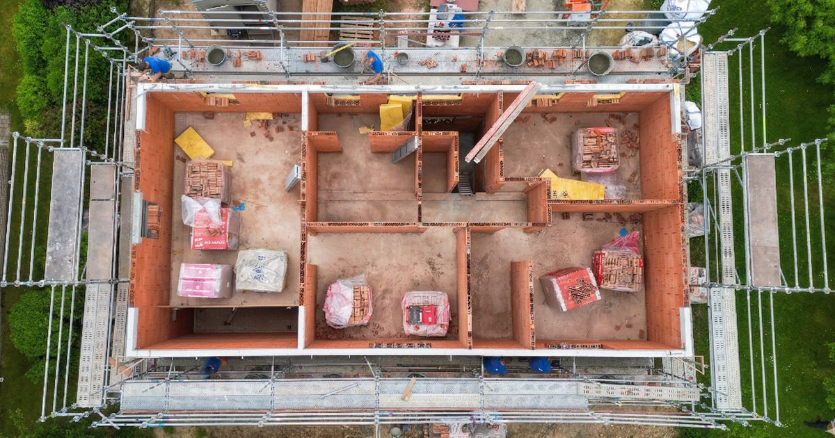 Vue aérienne top-down chantier — drone FDigital.be Wallonie